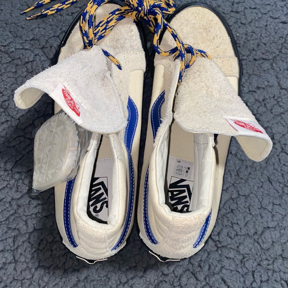 Vans size 9